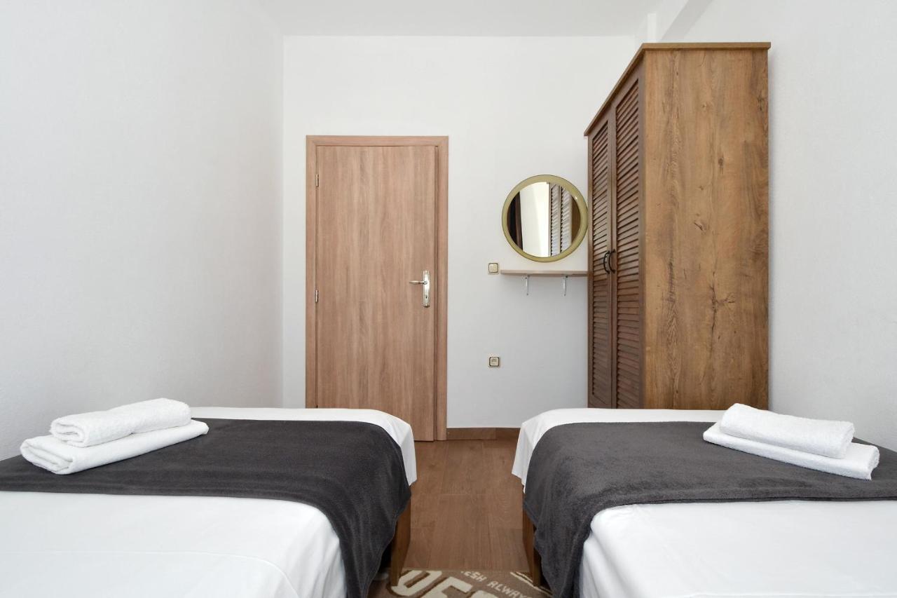 Apartment Una Сегет-Враница Экстерьер фото